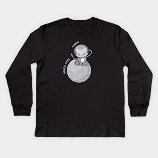 Space cat on the moon Kids Long Sleeve T-Shirt